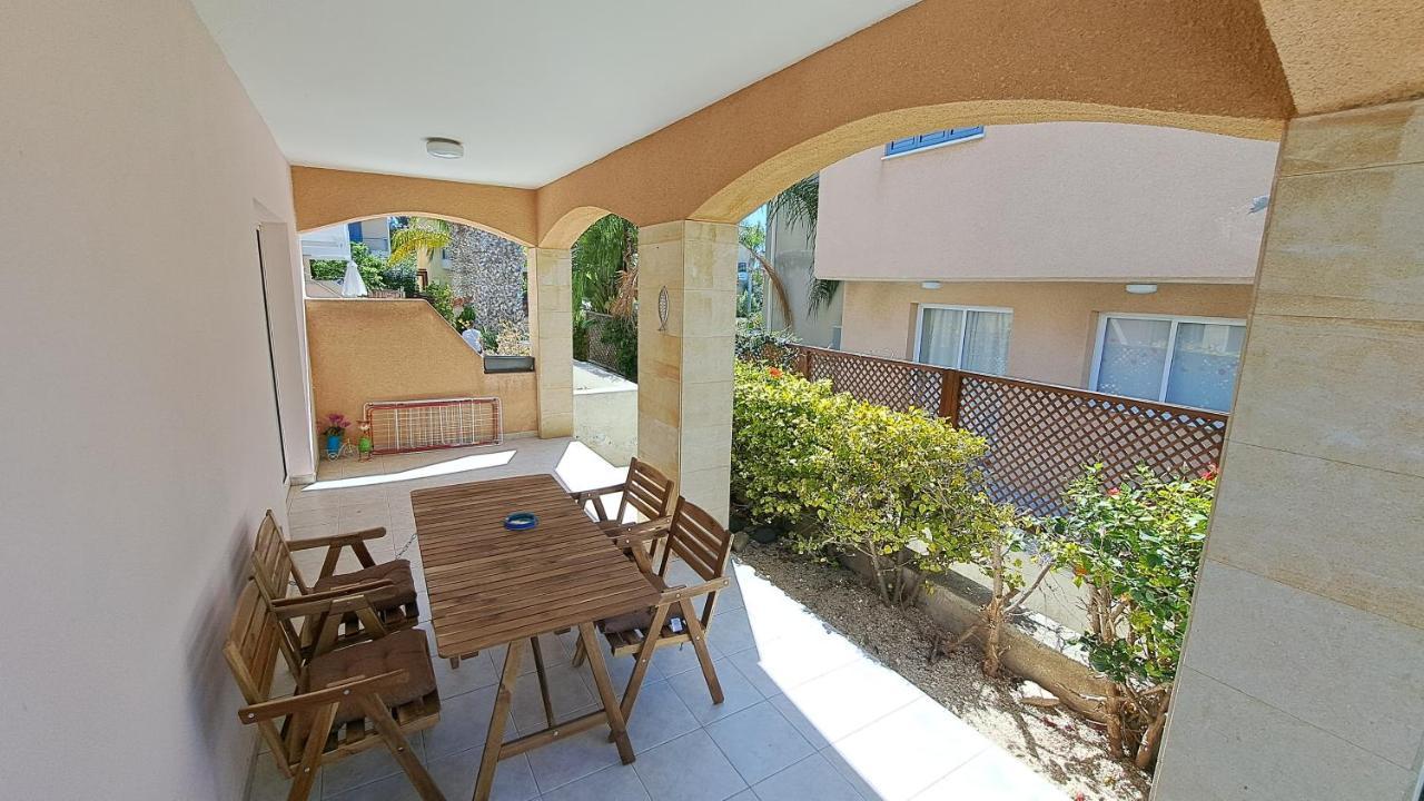 Zom Holiday Apartment パ フォス エクステリア 写真